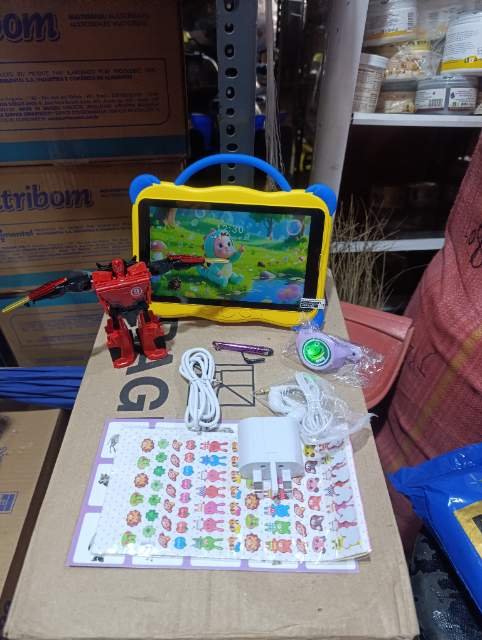 Kids tablet phone photo 3