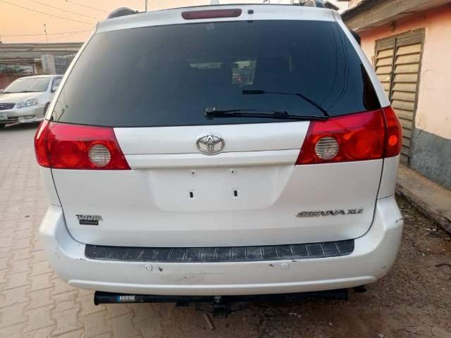 TOYOTA SIENNA 2007 photo 5